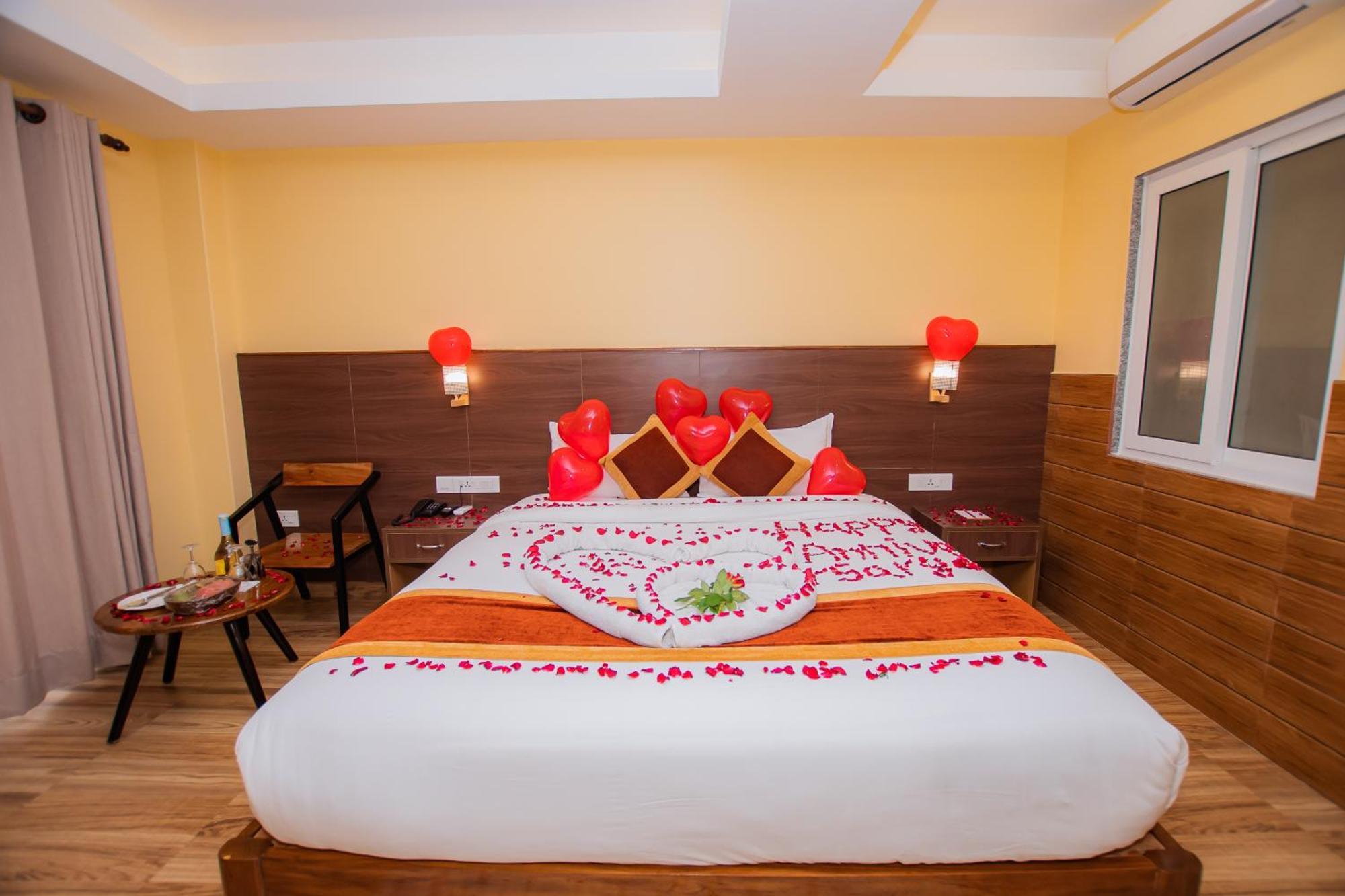 Hotel Hidden Kingdom Pokhara Buitenkant foto